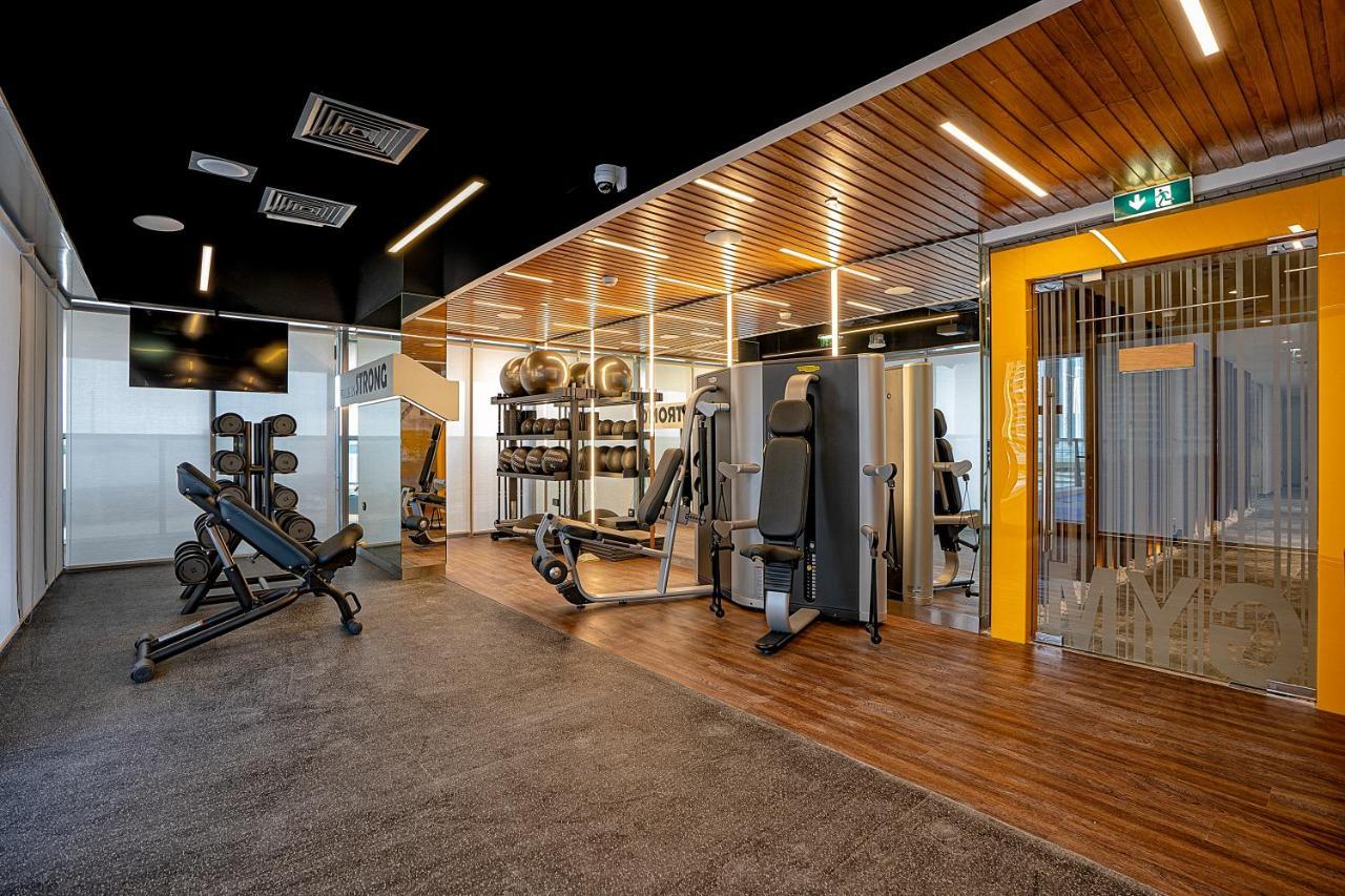 The First Collection Dubai Business Bay酒店 外观 照片 Gym interior design