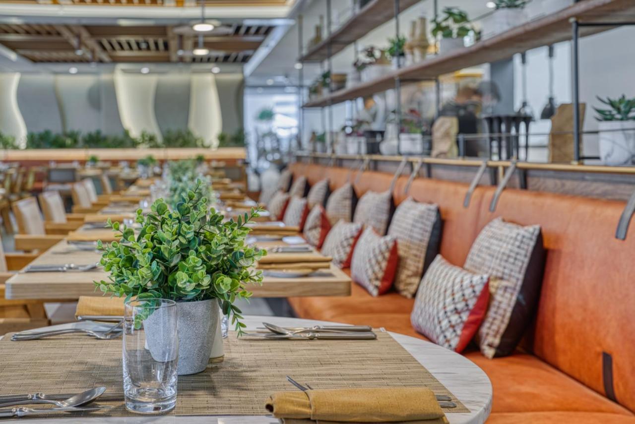 The First Collection Dubai Business Bay酒店 外观 照片 Interior of the restaurant